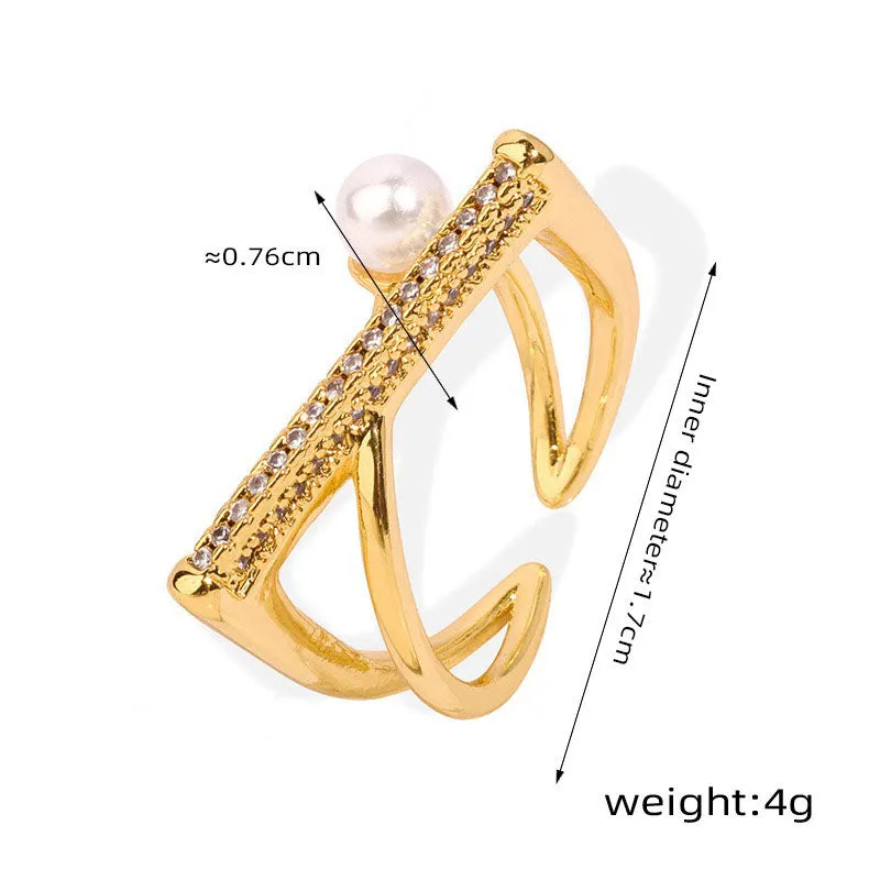 18K gold simple and elegant geometric inlaid zircon and pearl design ring