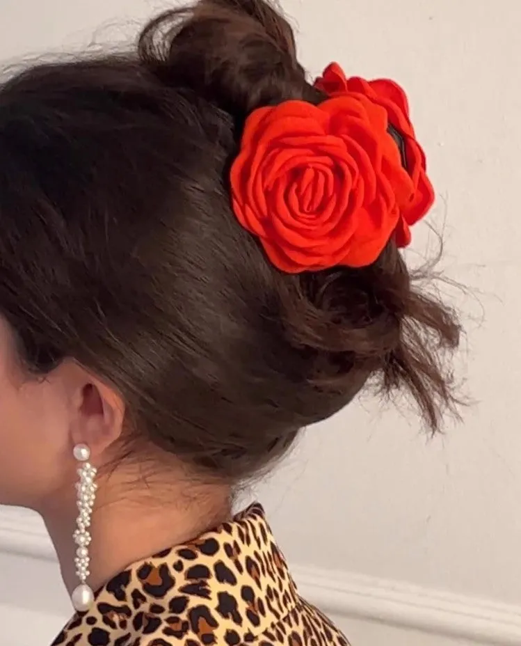 Ellie Floral Hair Clip in Red