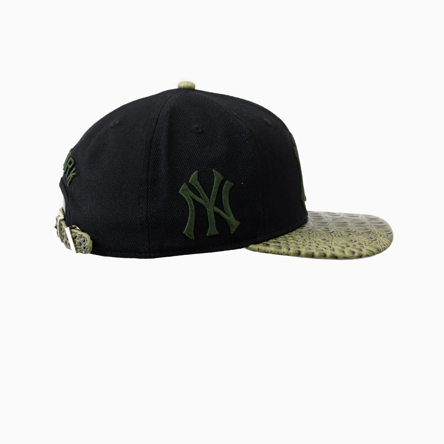 New York Yankees MLB Leather Visor Strapback Hat