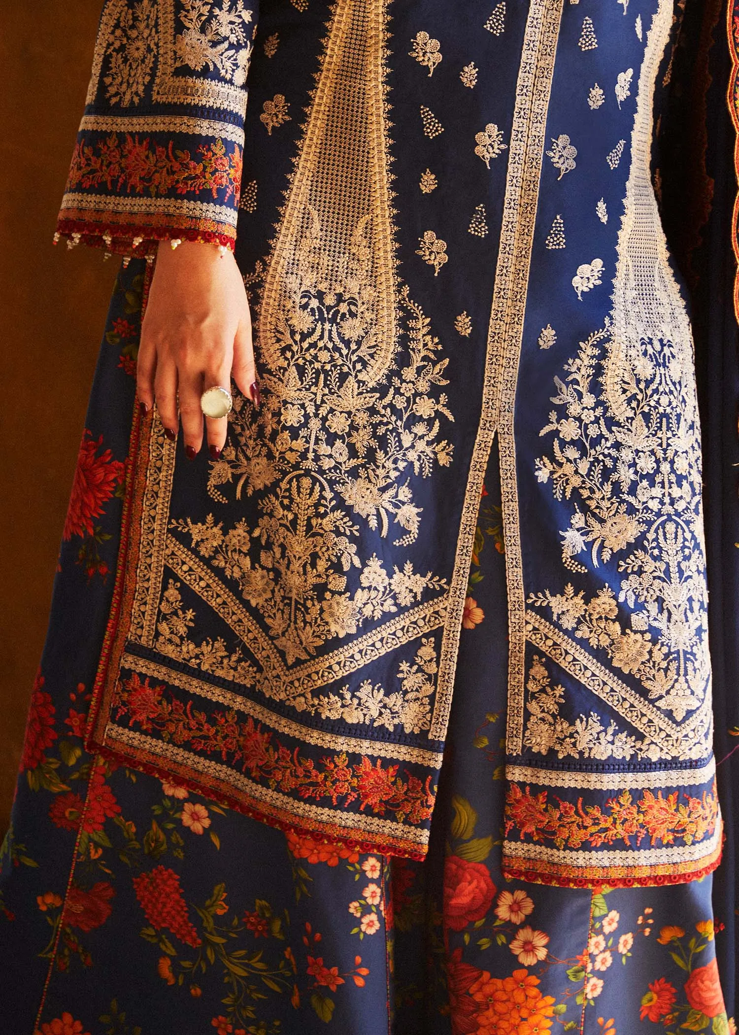 Zaiba Eid Stitched Lawn '24 - Neelofar